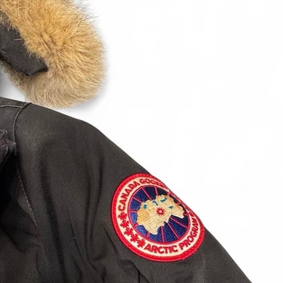 vintage canada goose shin length down parka - Picture 3 of 8